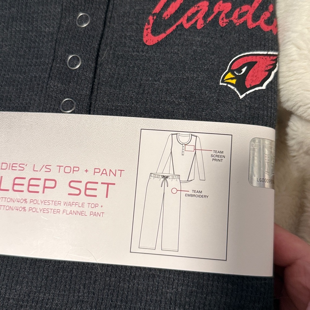 NFL Cardinals Women's Dark Gray Sleepwear Set - Picture 4 of 6